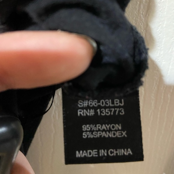 Olivaceous bell sleeve black bodysuit - Picture 2 of 3